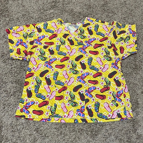 Peaches Uniforms Tops Peaches Scrubs Uniform Large Floral Flipflops